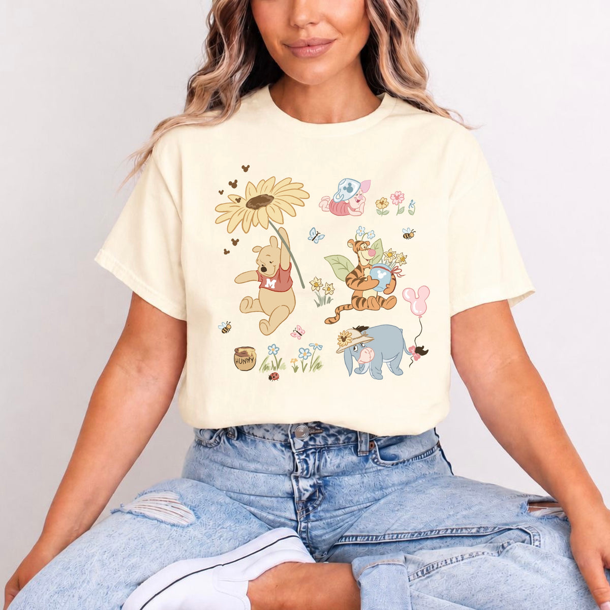WINNIE AND FRIENDS BLOOMS T.SHIRT Design No. 81