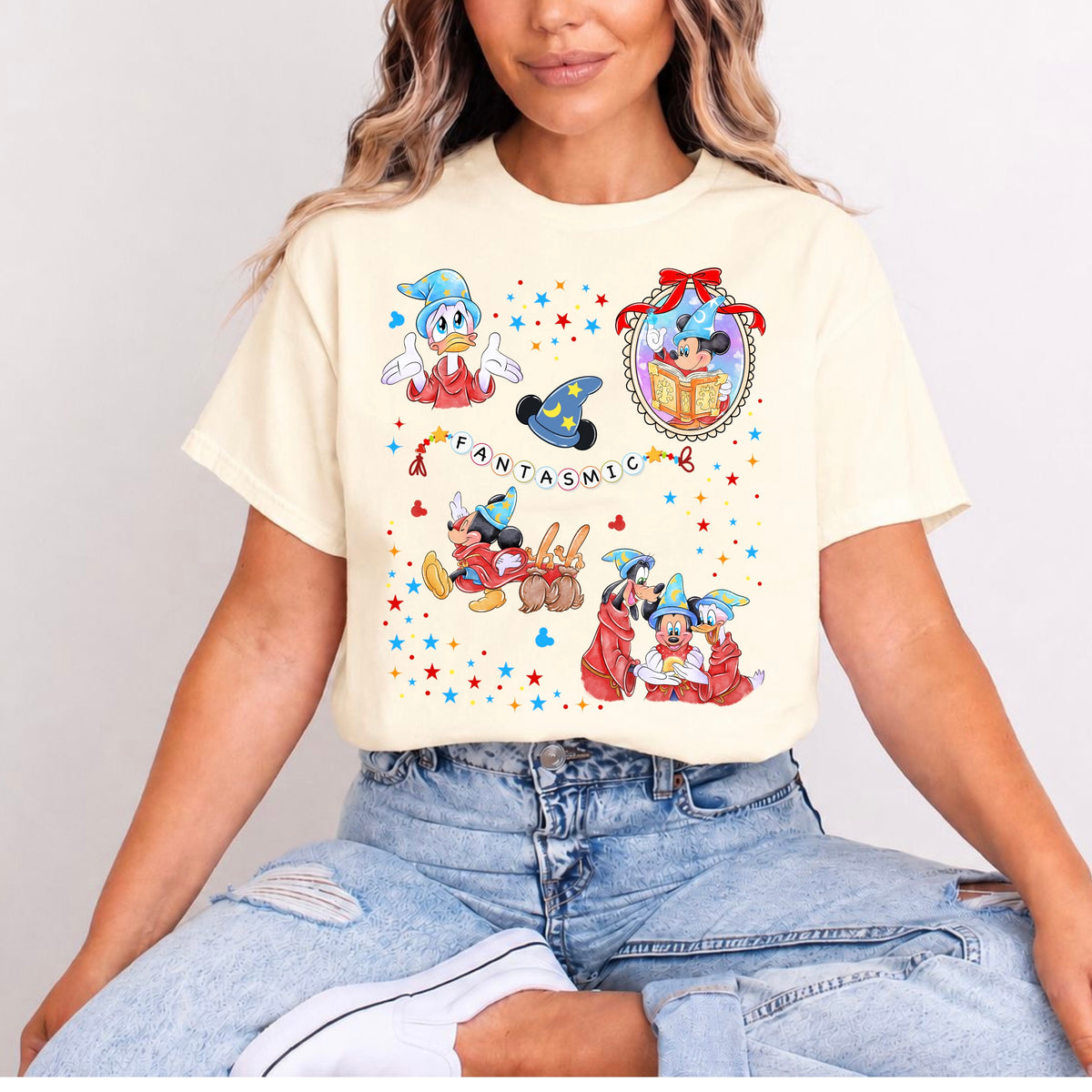 FANTASNIC MAGICAL LOCKET T.SHIRT