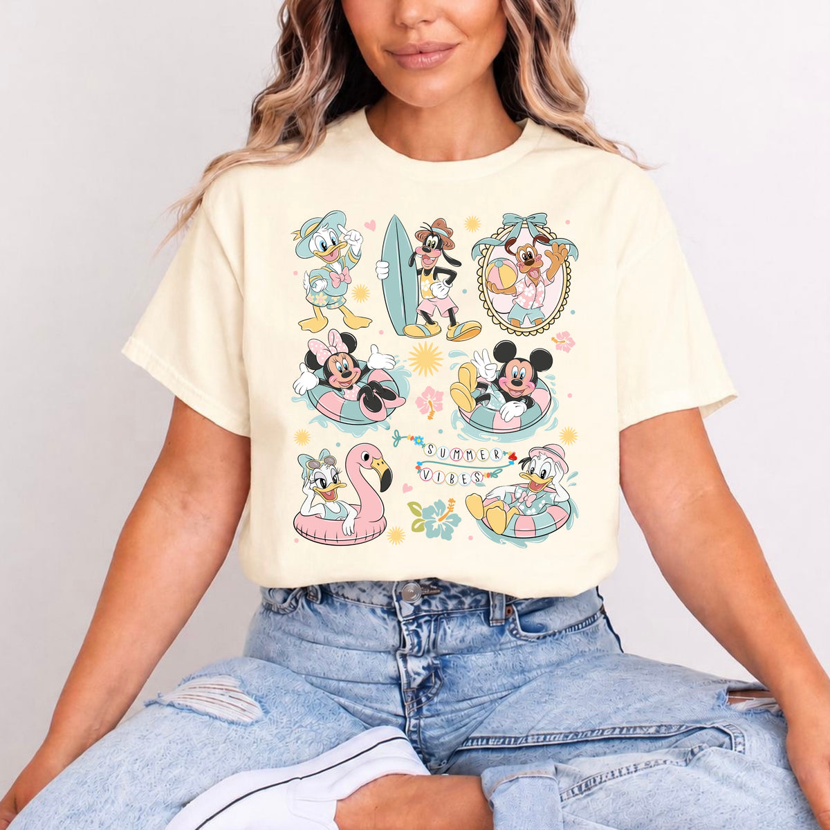SUMMER VIBES MAGICAL LOCKET T.SHIRT