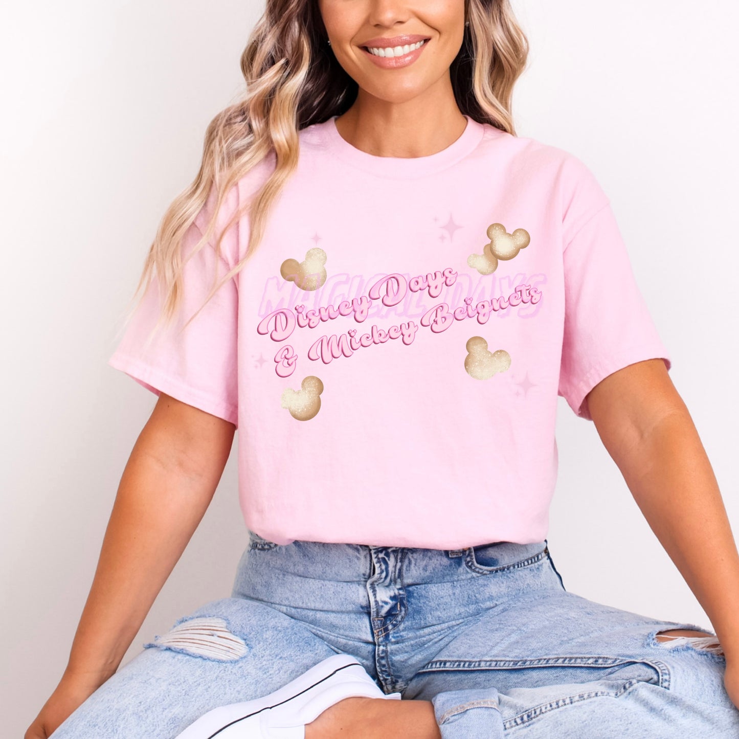 DISNEY DAYS AND MICKEY BEIGNETS PINK WORDING T.SHIRT