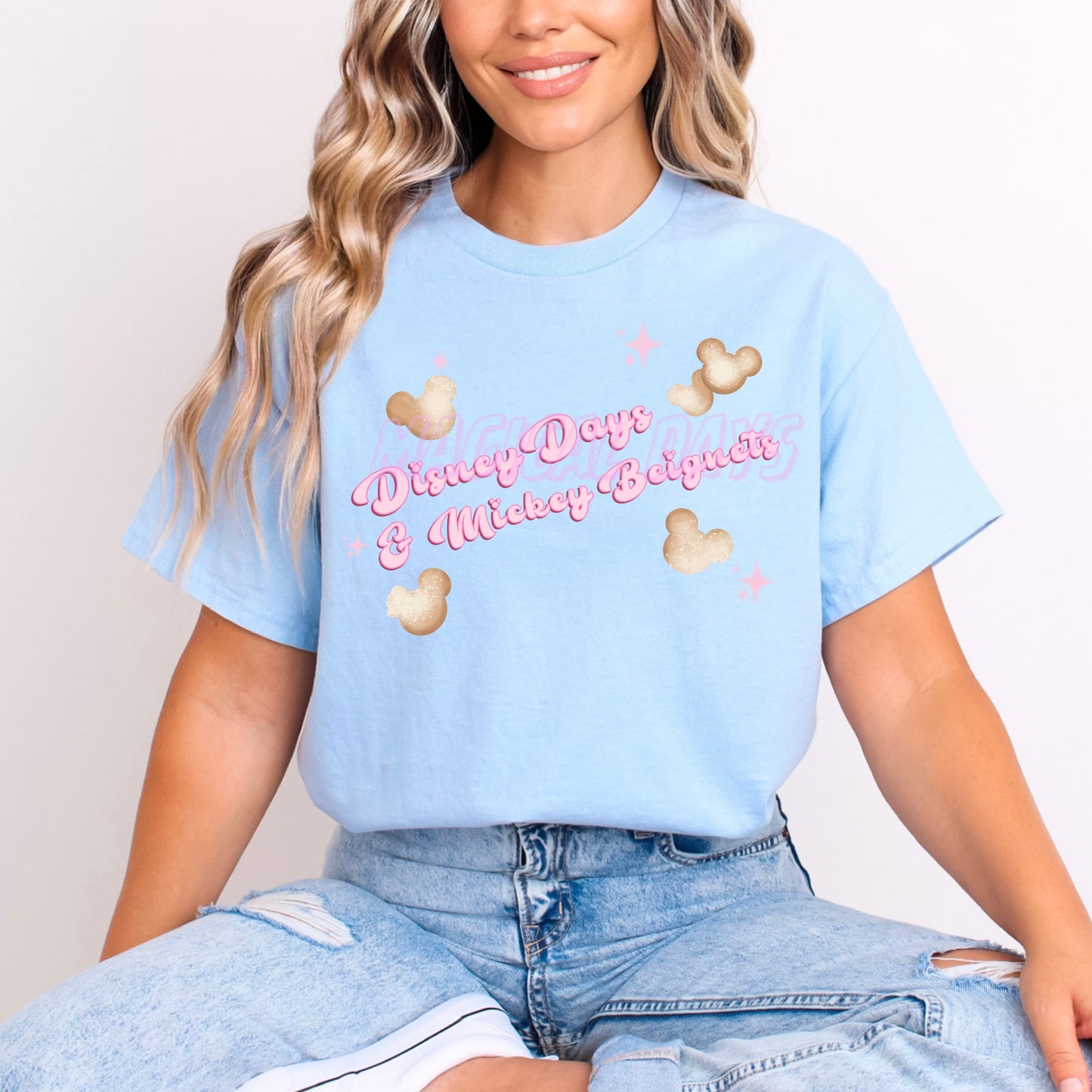 DISNEY DAYS AND MICKEY BEIGNETS PINK WORDING T.SHIRT