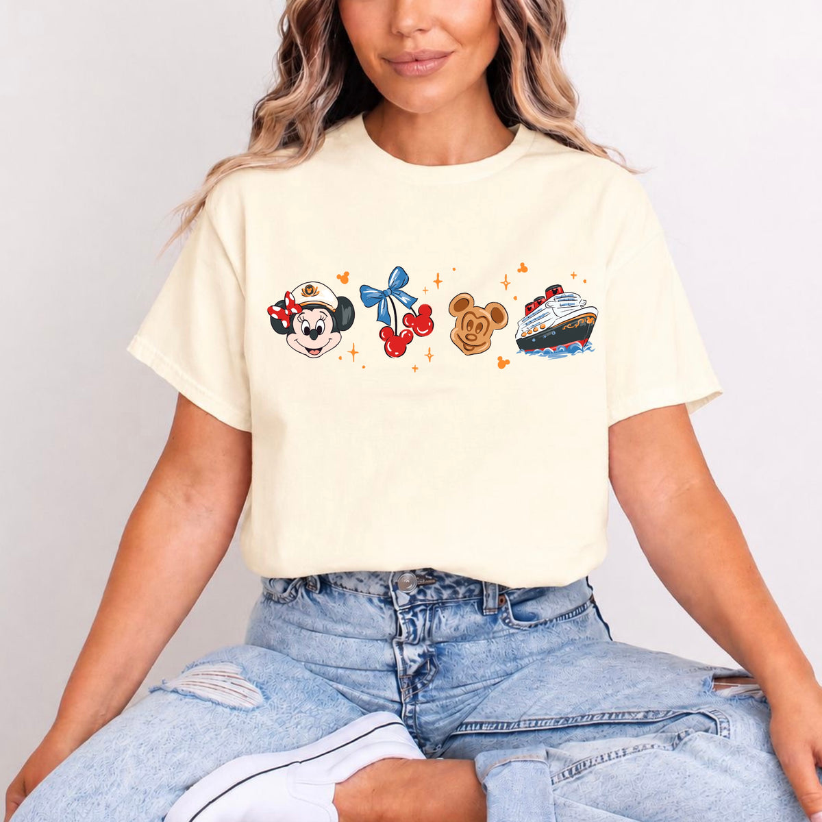 DISNEY CRUISE MINNIE, CHERRIES AND WAFFLES T.SHIRT Design No. 148