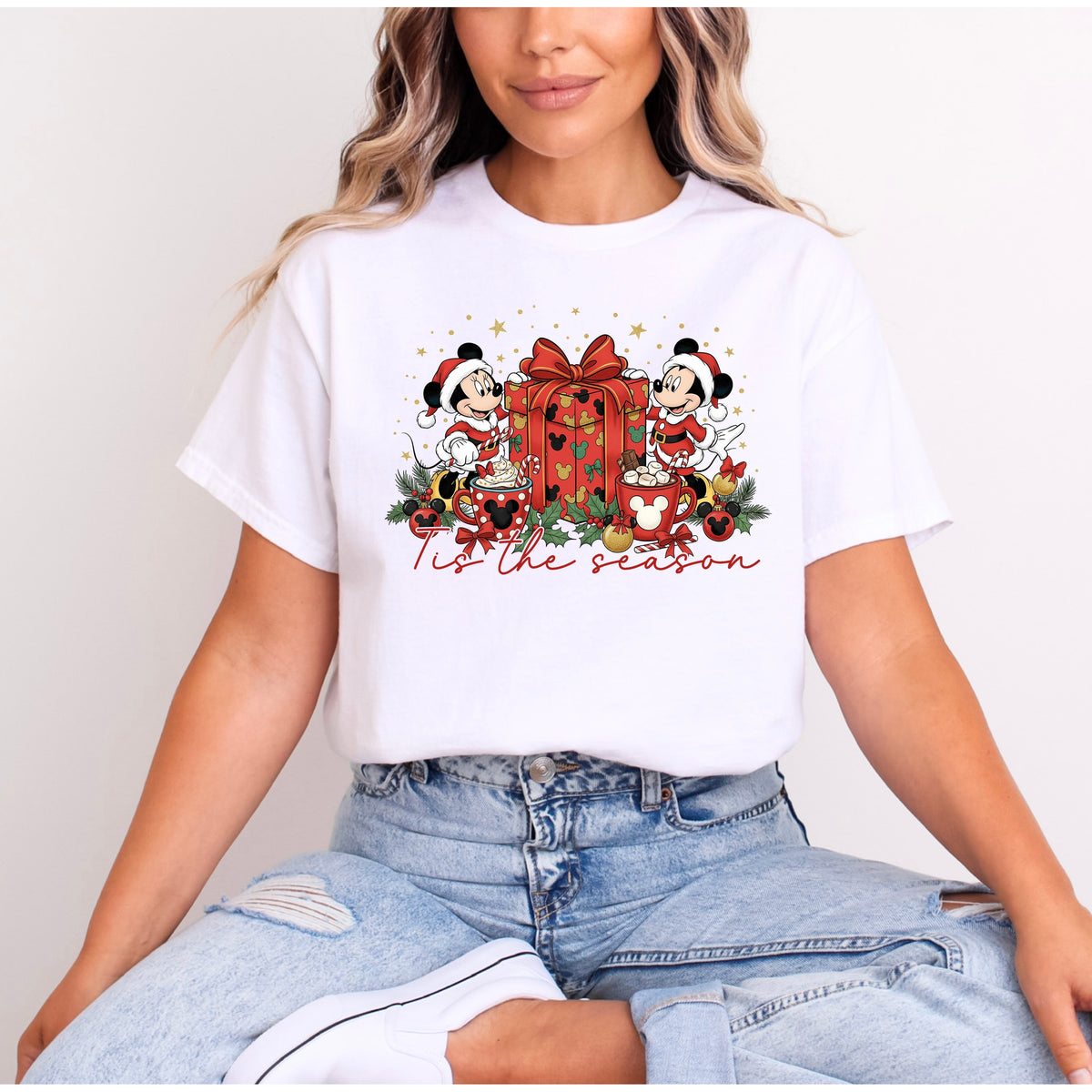 MICKEY AND MINNIE TIS THE SEASON CHRISTMAS PRESENTS T.SHIRT Design No. 126