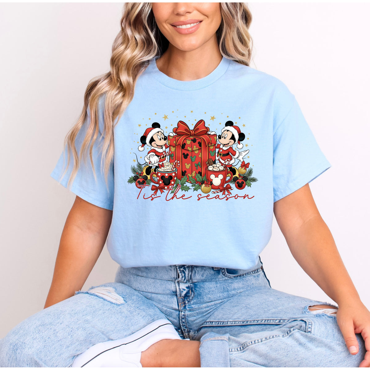 MICKEY AND MINNIE TIS THE SEASON CHRISTMAS PRESENTS T.SHIRT Design No. 126