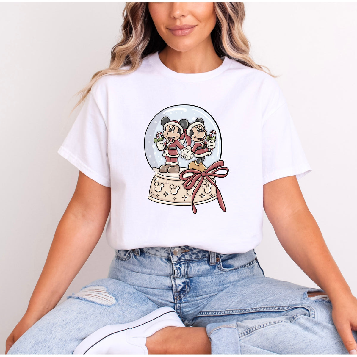 MICKEY AND MINNIE SNOW GLOBE T.SHIRT Design No. 142