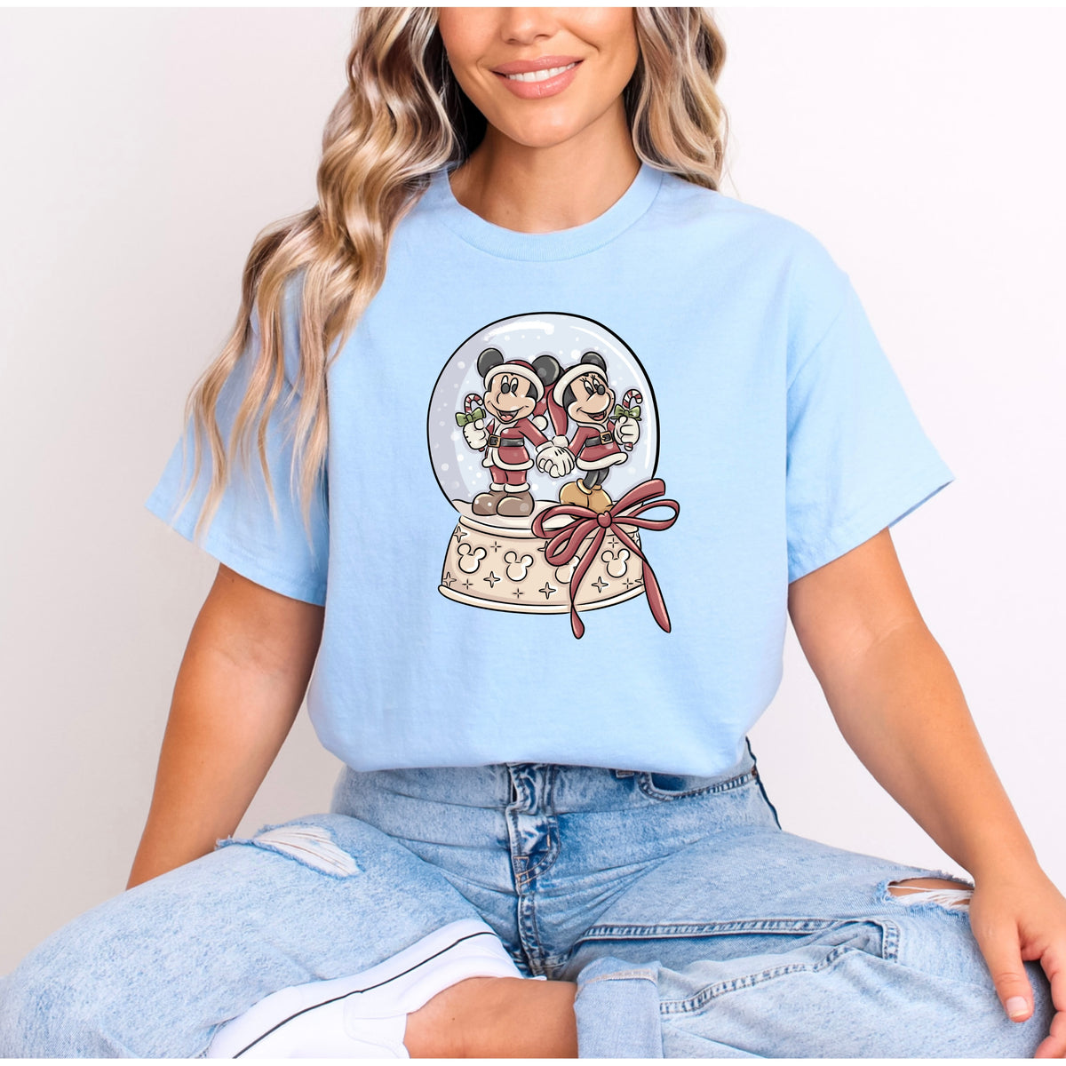 MICKEY AND MINNIE SNOW GLOBE T.SHIRT Design No. 142