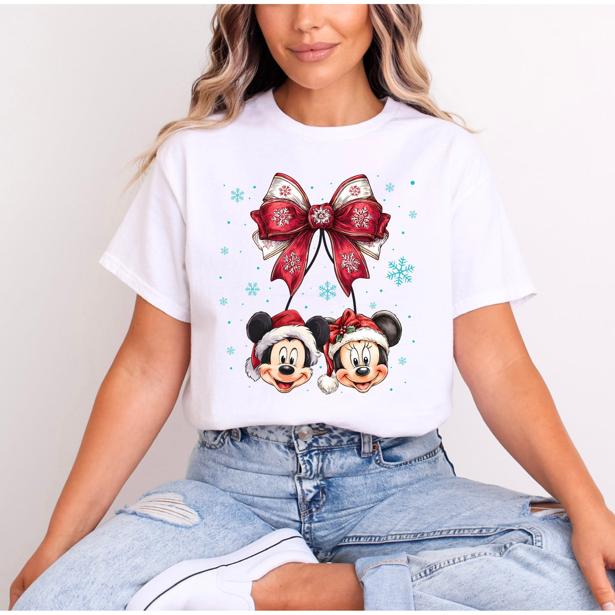 MICKEY AND MINNIE CHRISTMAS BELLS T.SHIRT