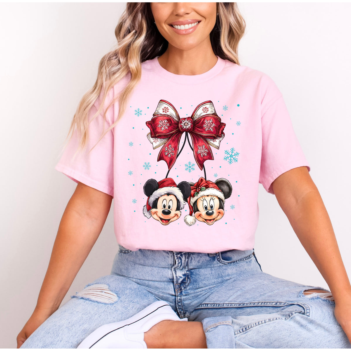 MICKEY AND MINNIE CHRISTMAS BELLS T.SHIRT