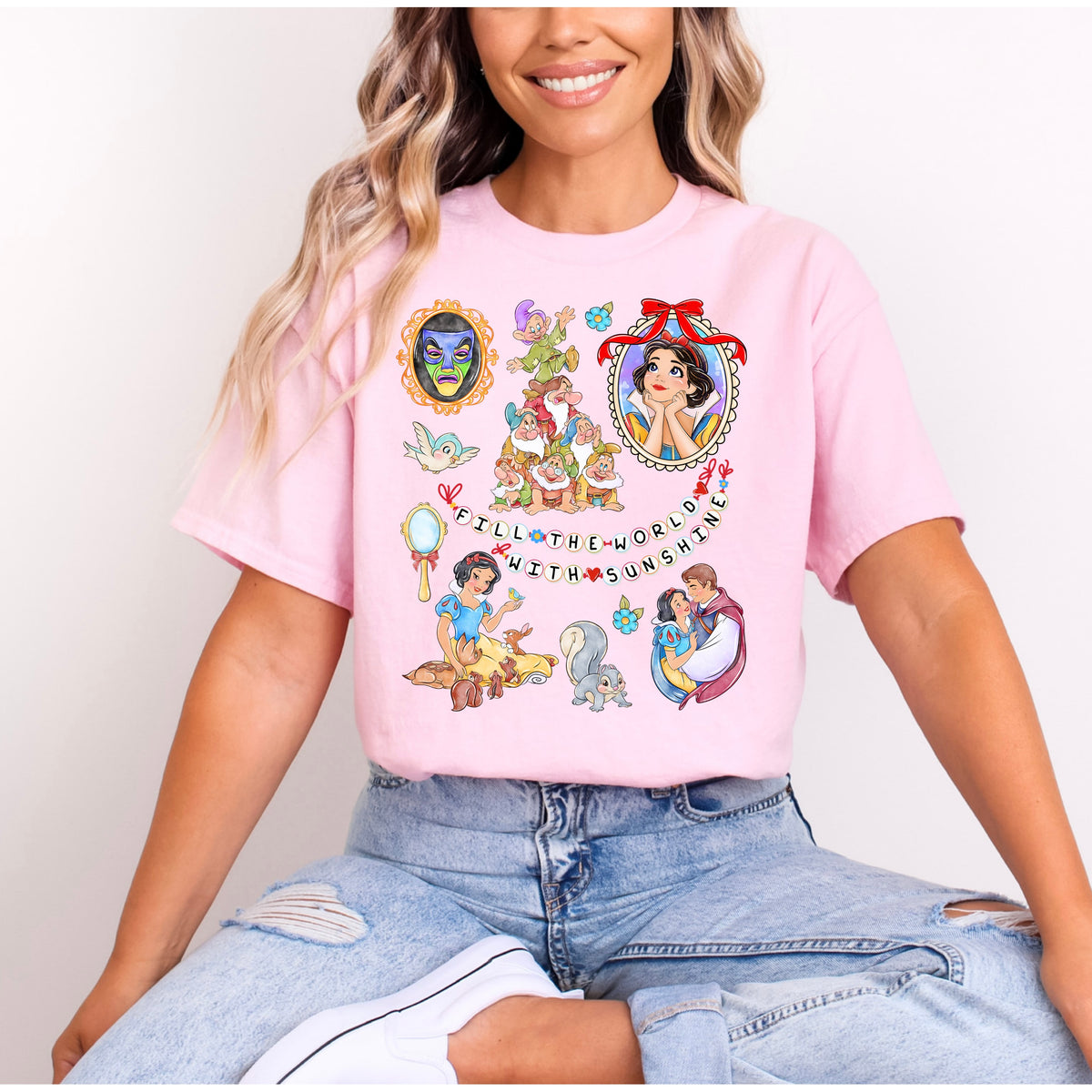 SNOW WHITE MAGICAL LOCKET T.SHIRT
