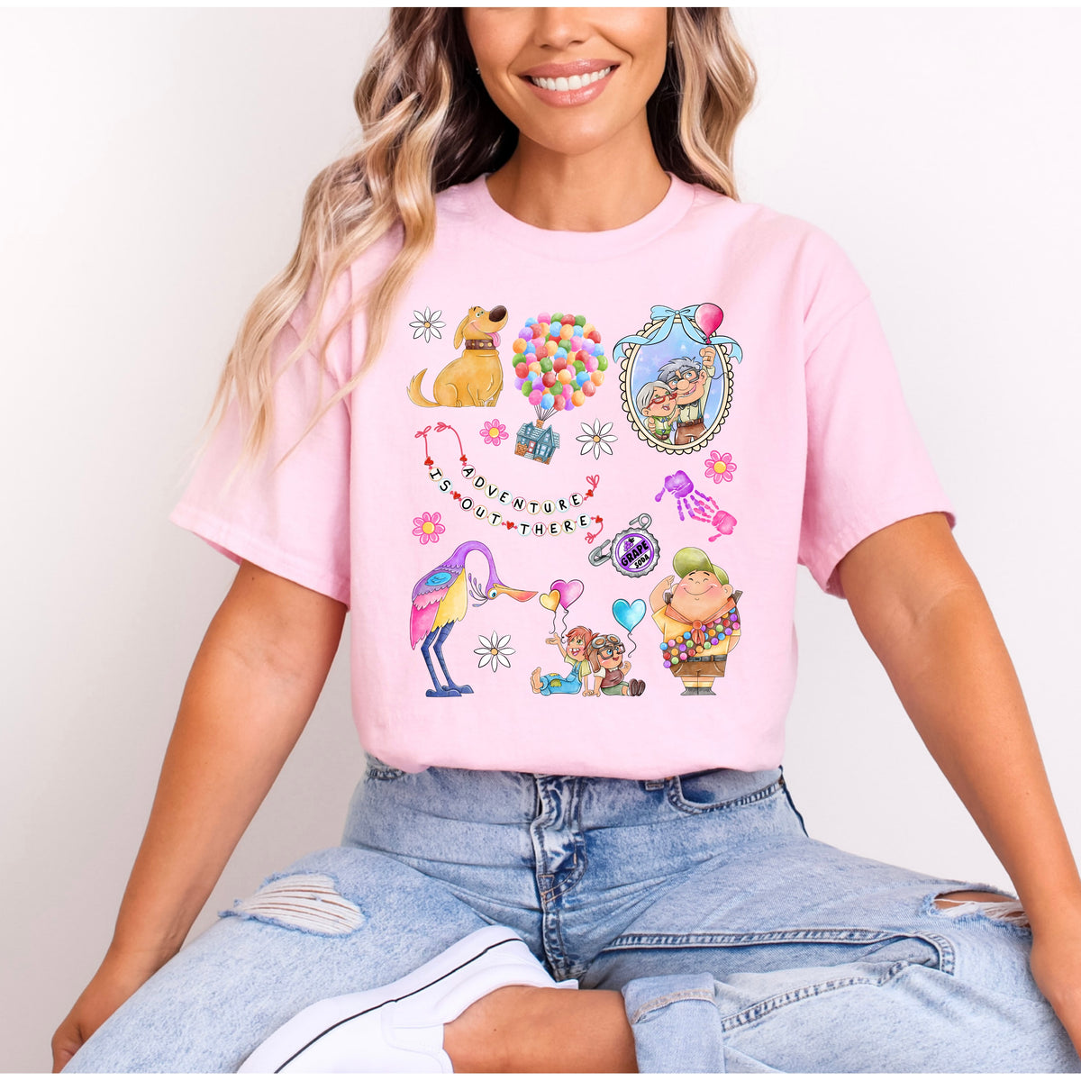 UP MAGICAL LOCKET T.SHIRT