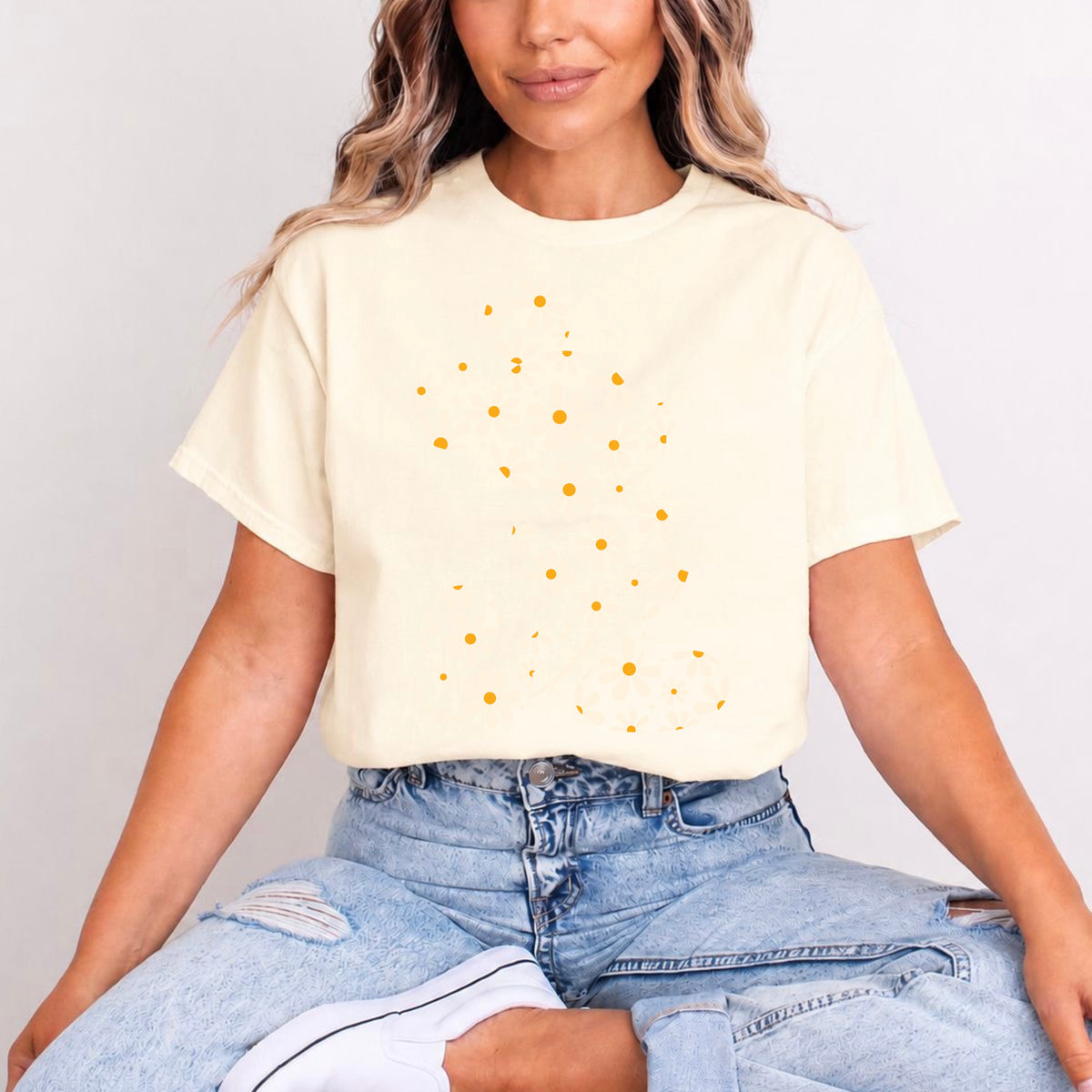 MICKEY DAISY EPCOT FLOWER AND GARDEN T.SHIRT