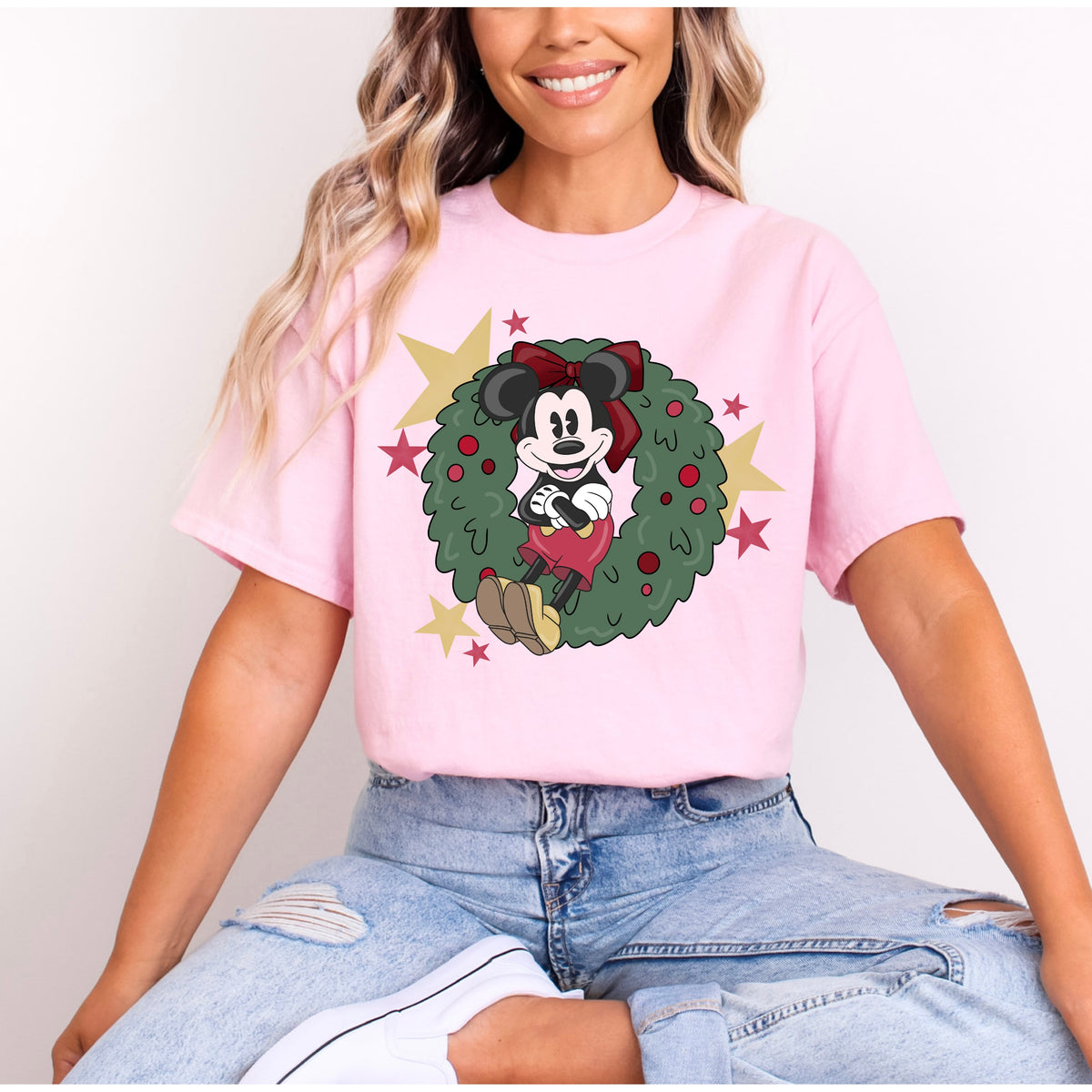 MICKEY CHRISTMAS WREATH T.SHIRT Design No. 21