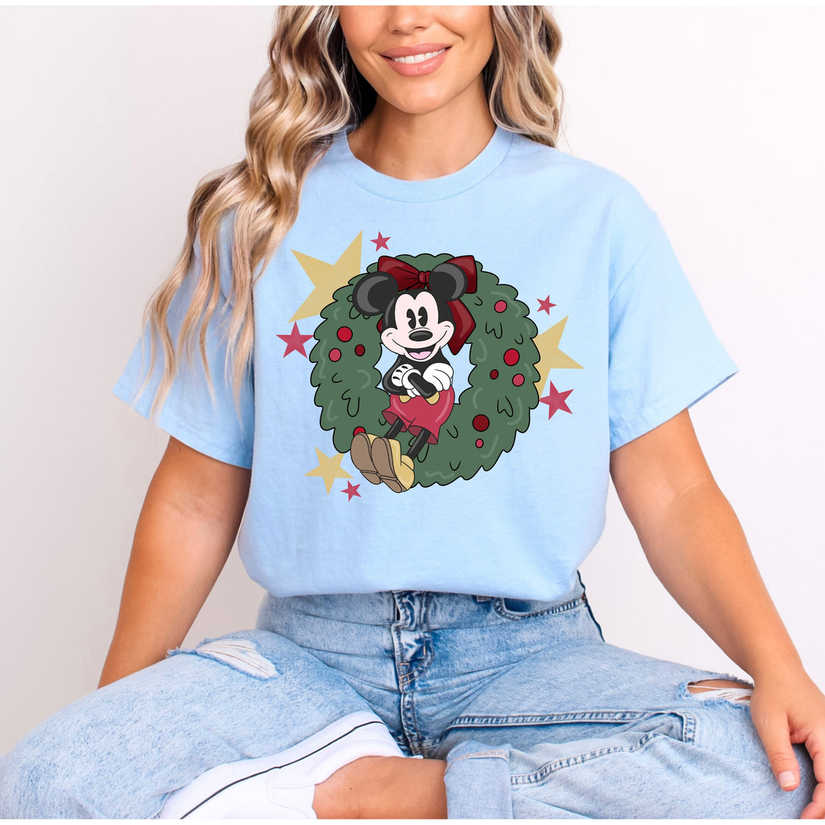 MICKEY CHRISTMAS WREATH T.SHIRT Design No. 21