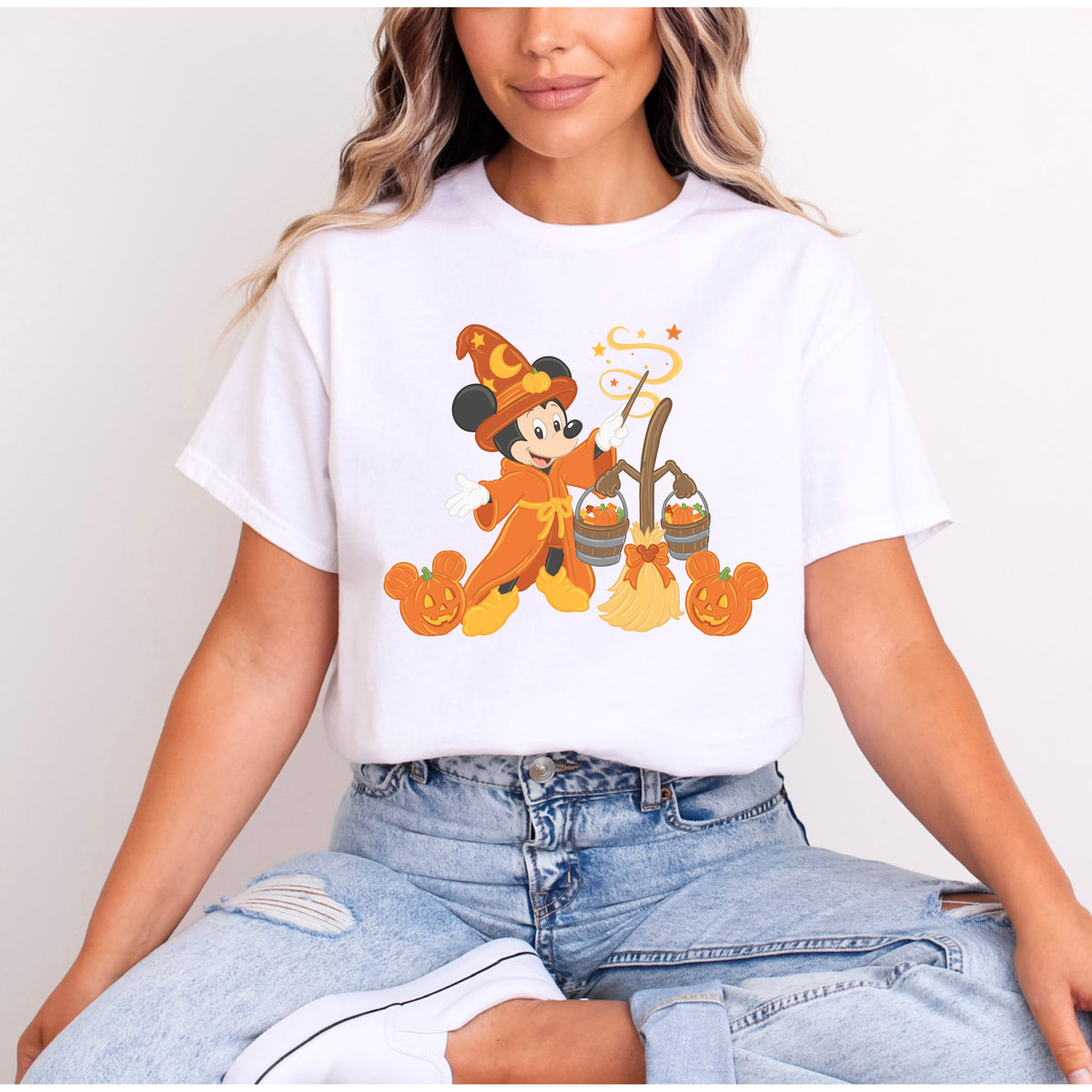 HALLOWEEN SORCERER MICKEY T.SHIRT Design No. 39
