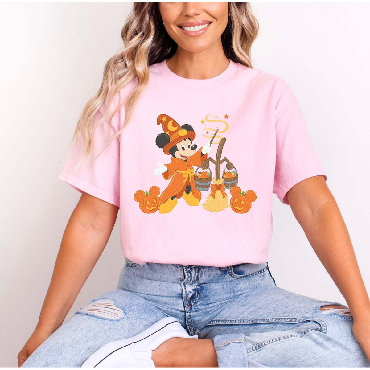 HALLOWEEN SORCERER MICKEY T.SHIRT Design No. 39