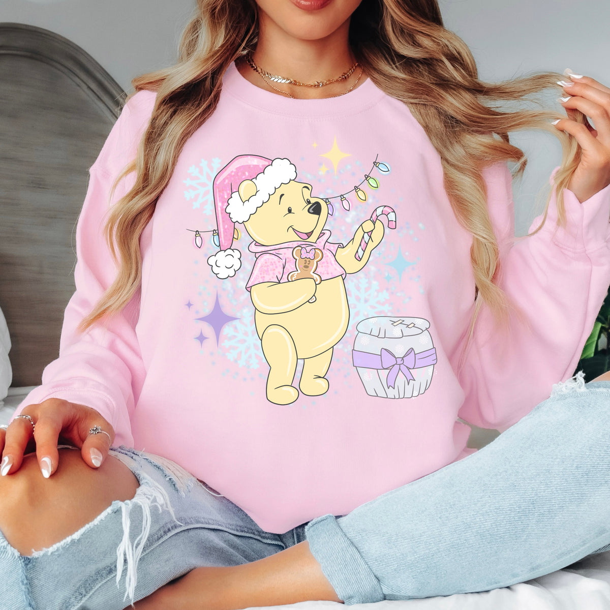 WINNIE THE POOH CHRISTMAS SWEATSHIRT